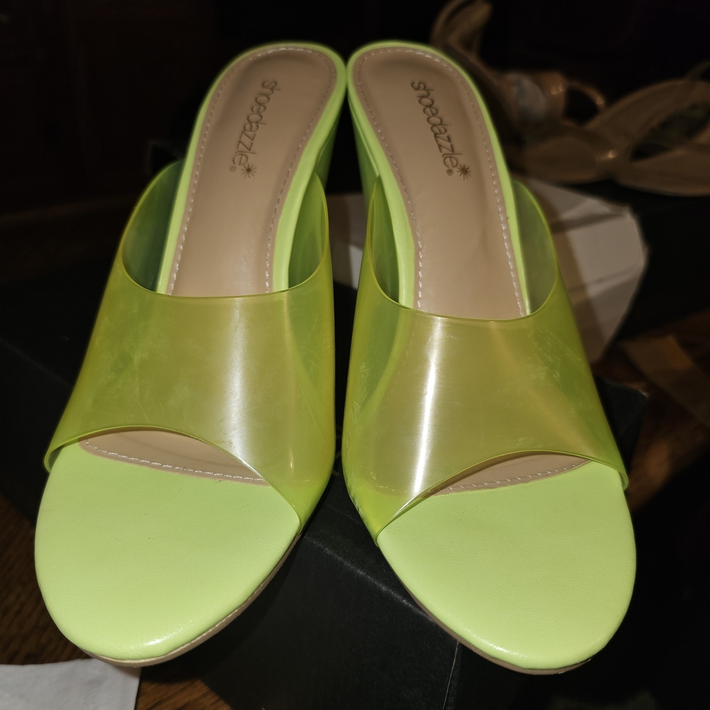 Shoe Dazzle Women's Neon Green Slide Sandals